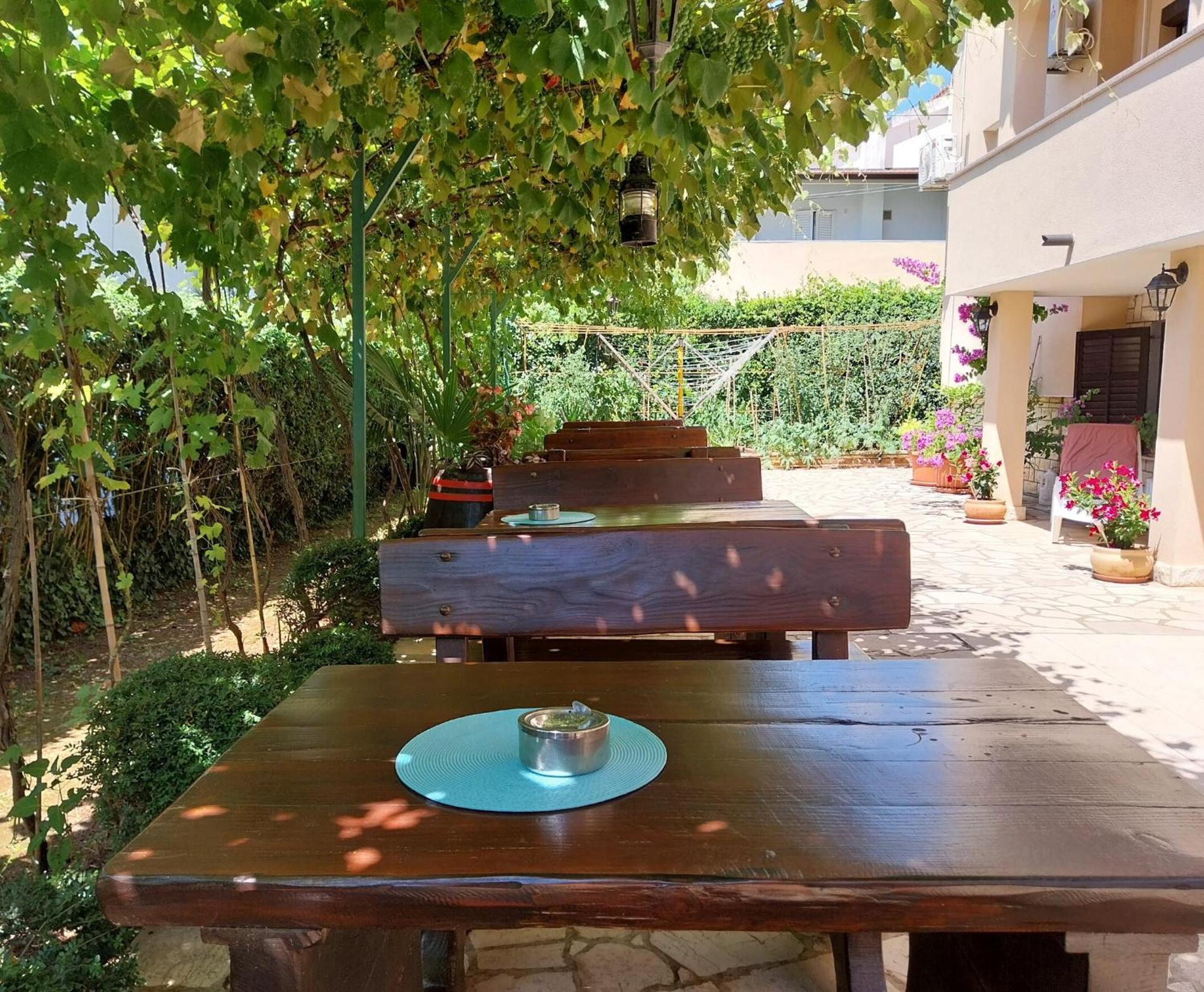 Apartment Josip *